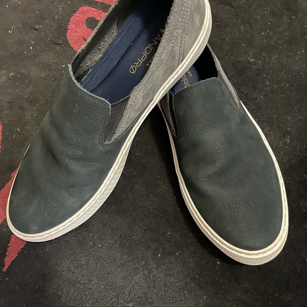 Colehaan grandpro sneakers size 11.5 no box
